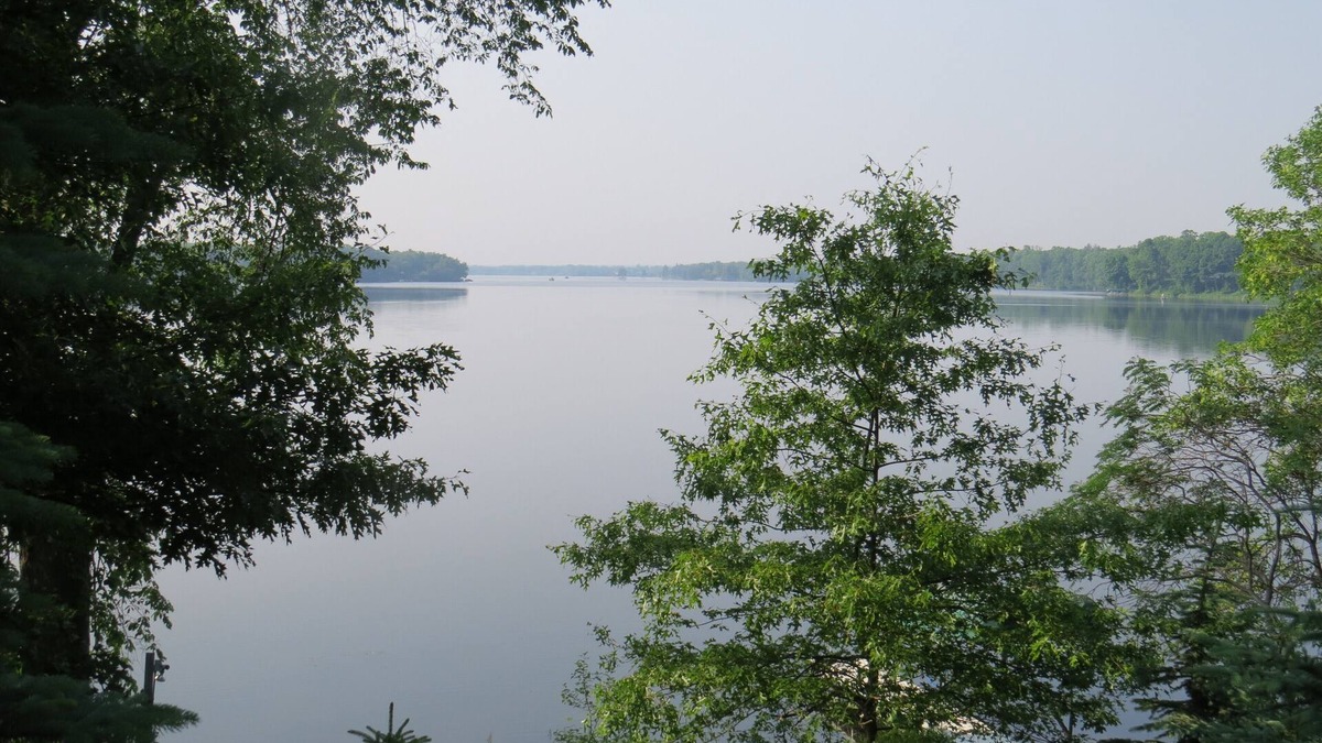 Rice Lake House | Lakefront Home on North Shore of Rice Lake with private dock