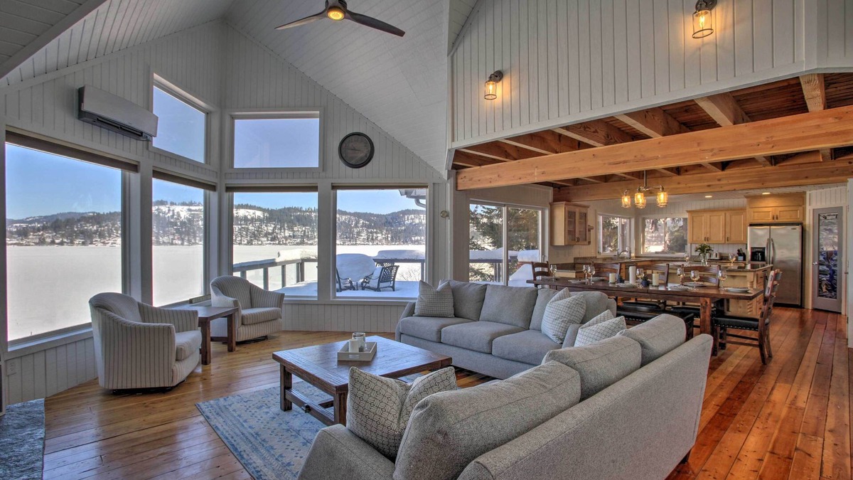 Worley House | Lakefront Home w/Boat Dock in Coeur d'Alene Area!