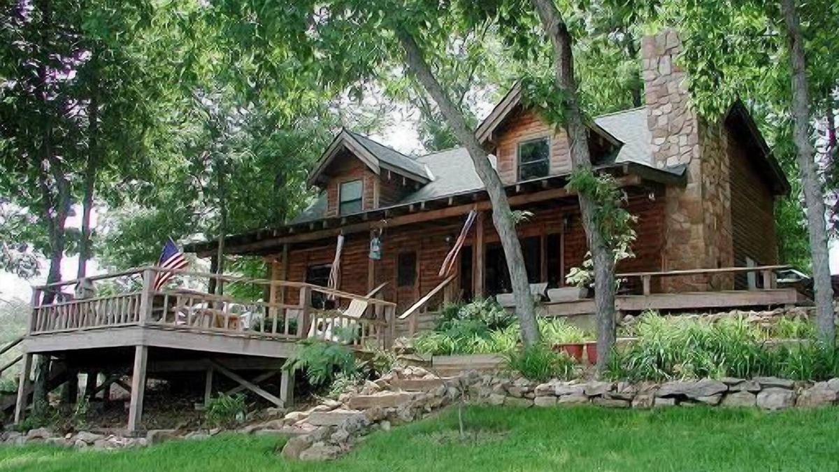Climax Springs House | Lakefront home with dock at 55 mile marker Coffman Bend area