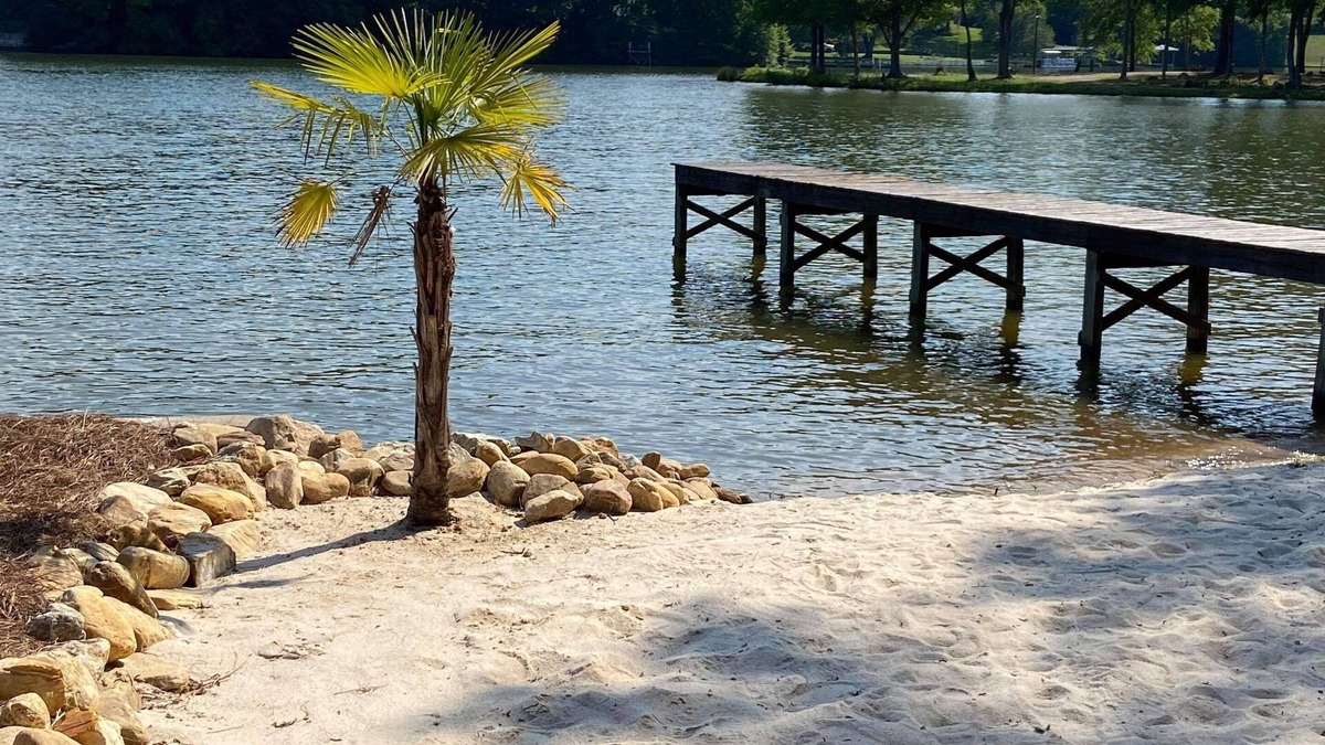 Greenwood House | Lakefront Home with Private Beach