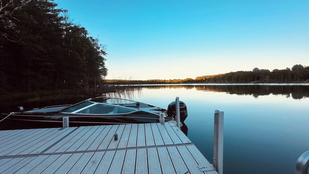Phelps House | Lakefront home with private dock! Family owned and loved. ❤️ Beautiful Smoky Lake