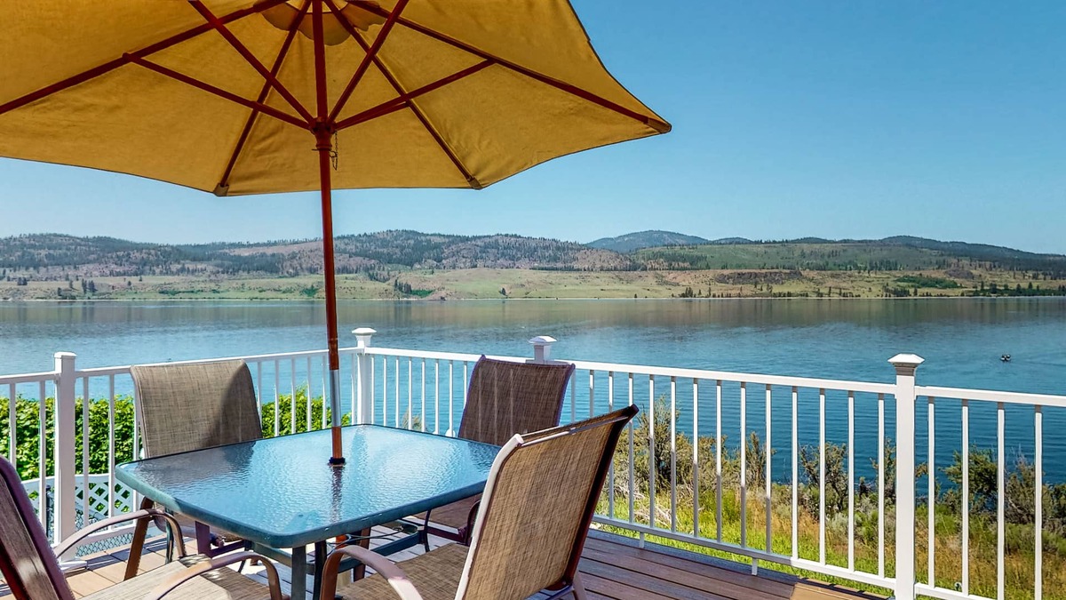 Davenport House | Lakefront Home with Incredible Water Views