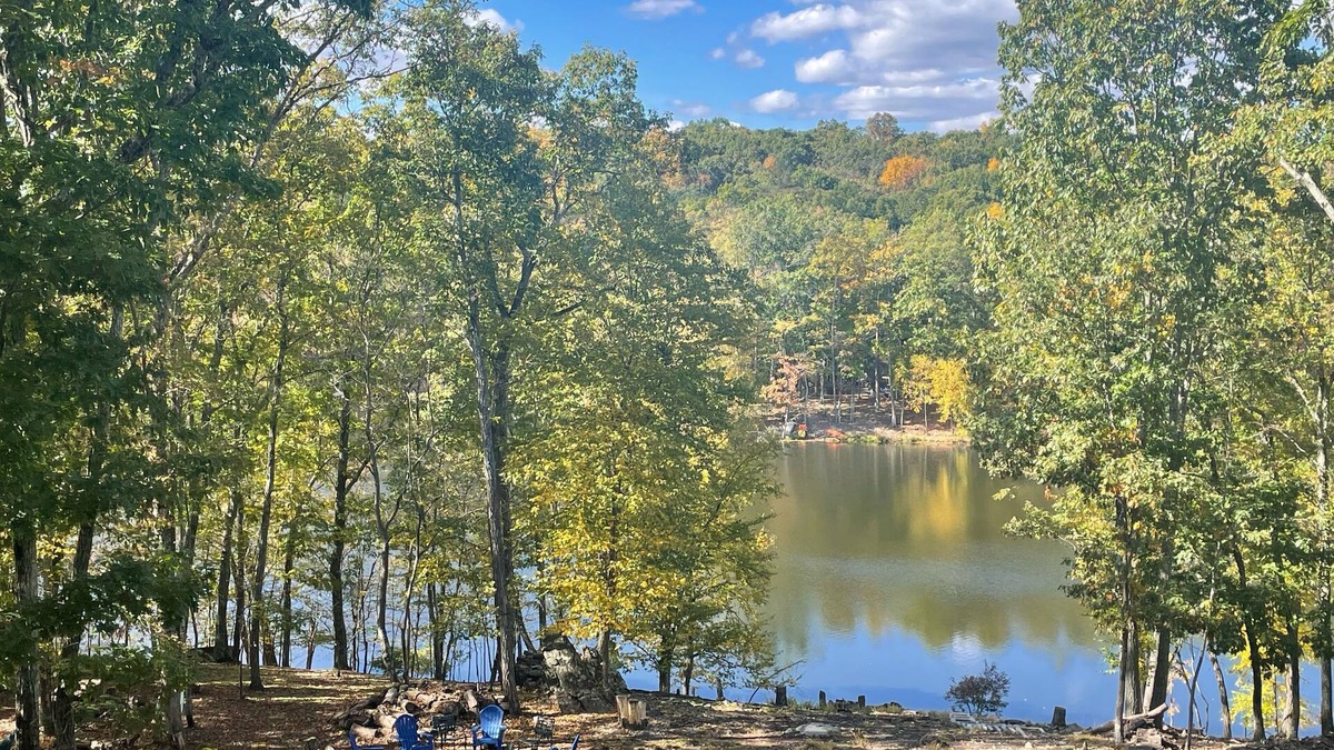 East Stroudsburg House | Lakefront house, hot tub/sauna, two playrooms, and two living rooms XL dining.