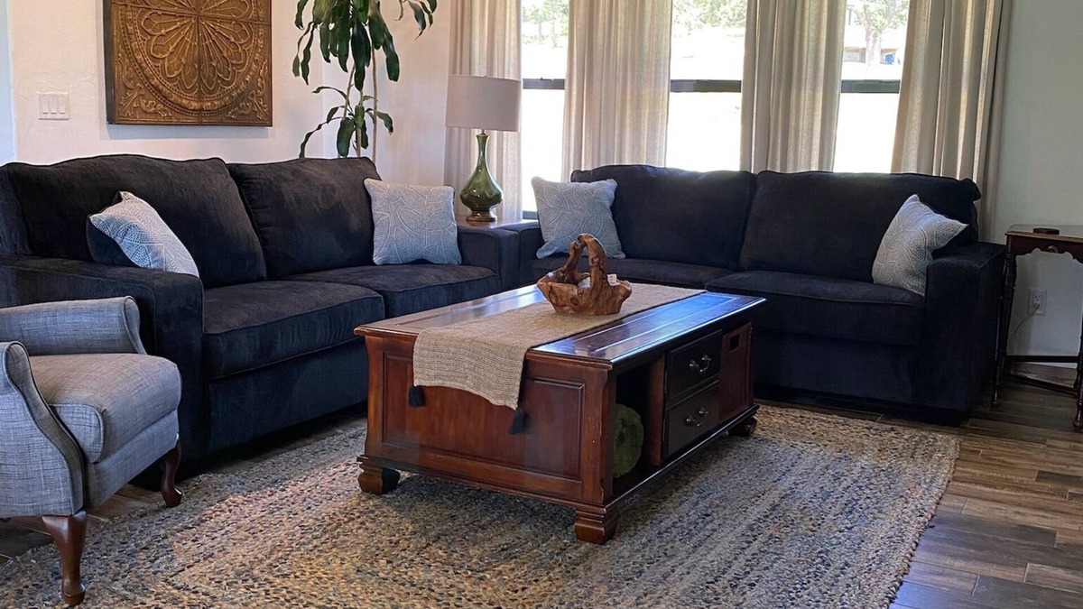 Afton House | Lakefront House, Sleeps 20, Great for Family Gatherings, One hour from Tulsa