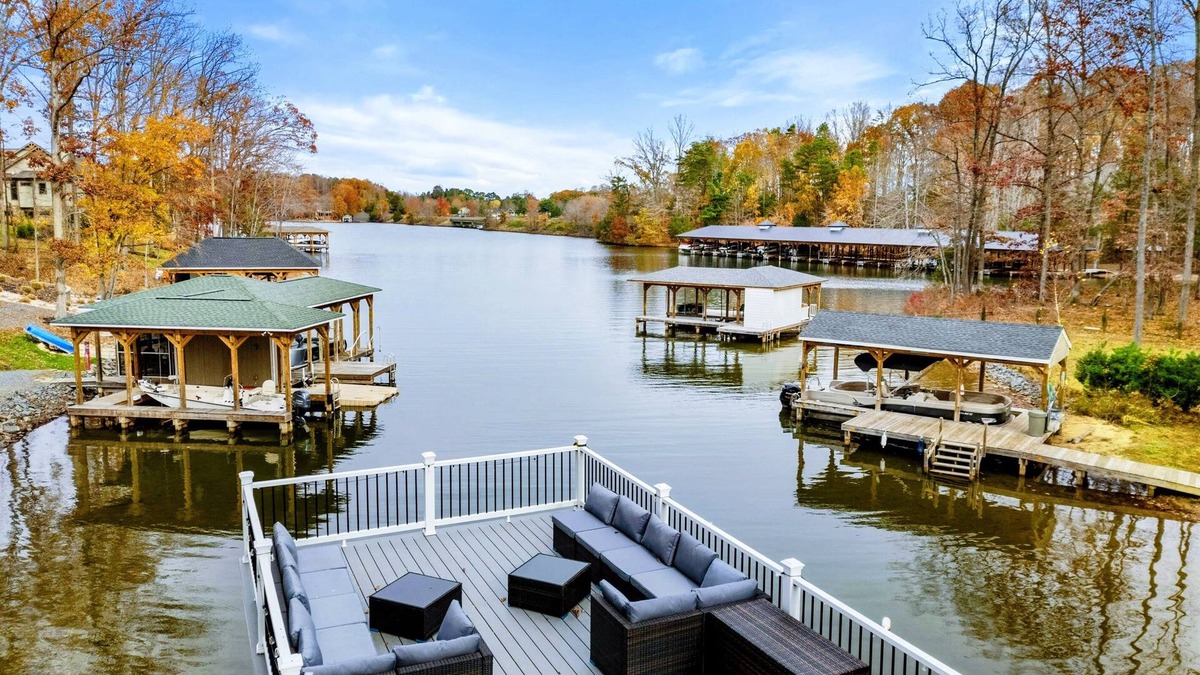 Bumpass House | Lakefront Lake Anna with Cove, Dock, Deck, Hot Tub