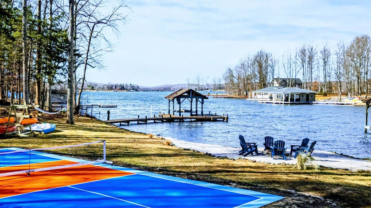 Bumpass House | Lakefront Lake Anna with Dock, Hot Tub, Game Room