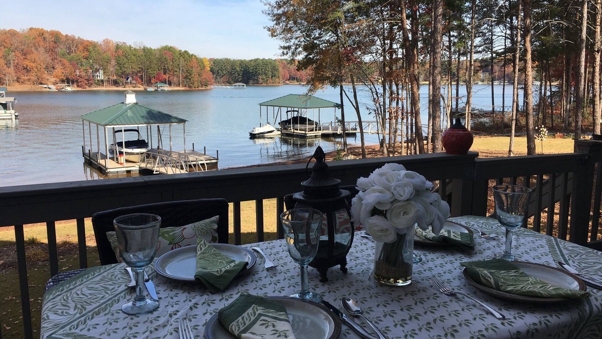 Seneca House | Lakefront Lake Keowee Home with flat lawn & private dock. 14 miles to Clemson!