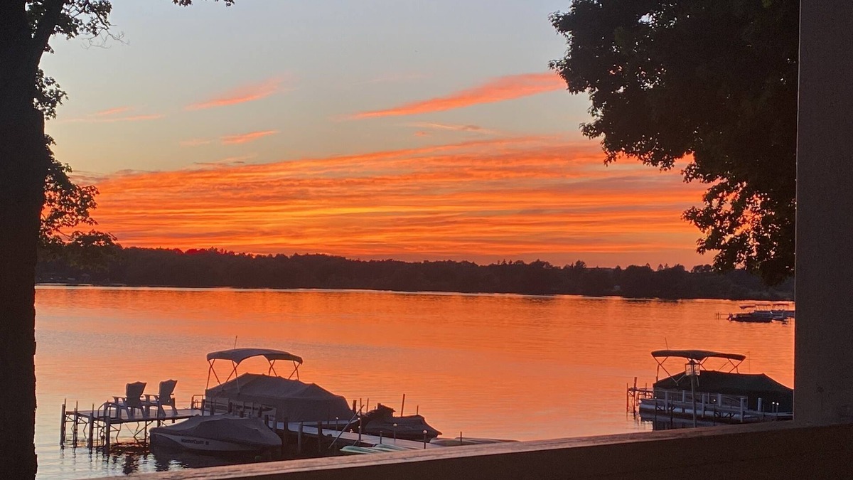 Conneaut Lakeshore House | Lakefront Living At It's Best.
