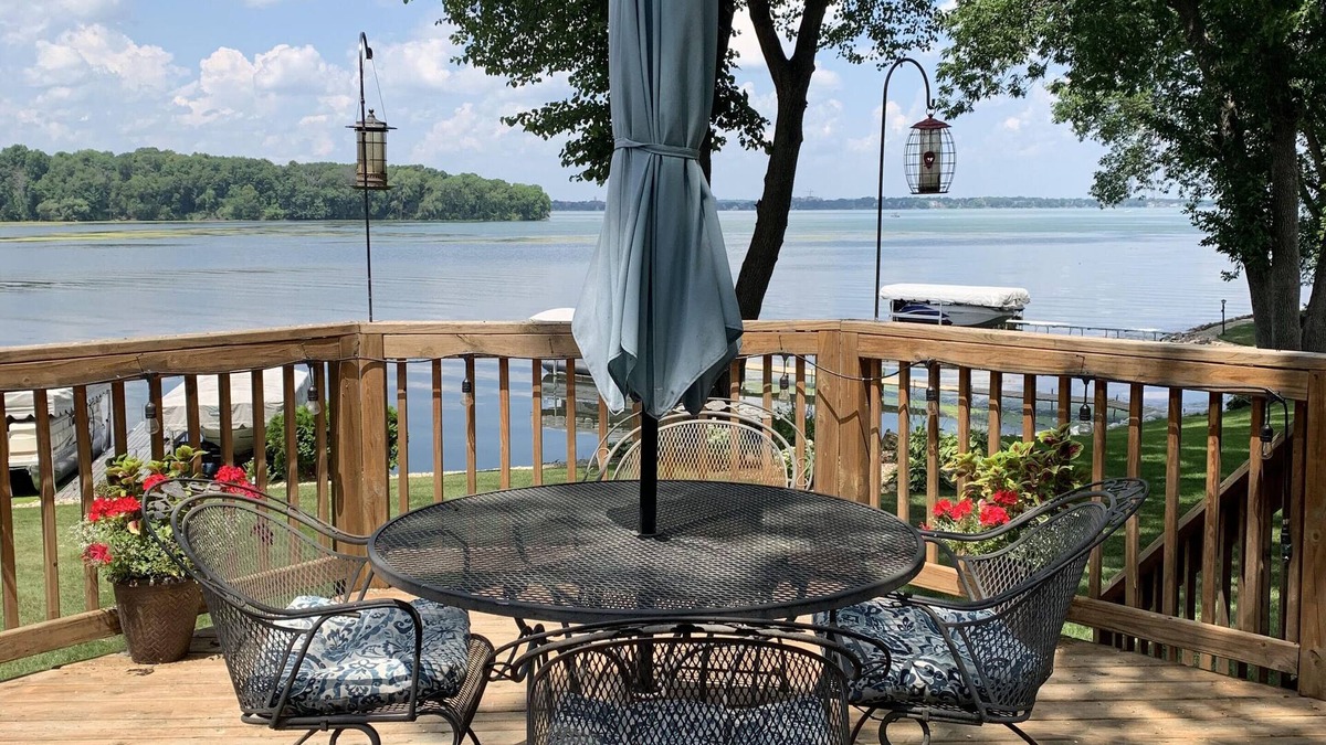 Madison House | Lakefront Living in Madison