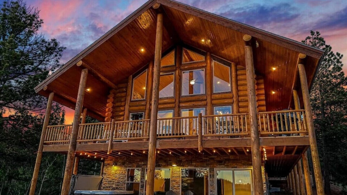Spring Valley Cabin | Lakefront Log Cabin, Hot Tub, Lake Views