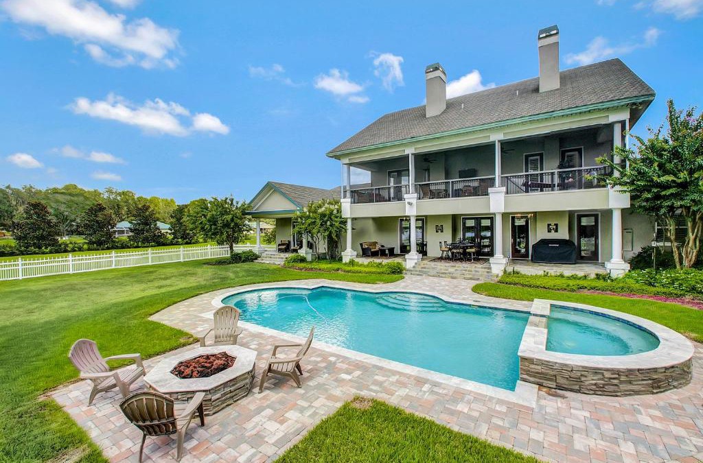 Odessa Apartment | LakeFront Manor Executive Manicured Estate on 5 Acres exceptional Sunsets and Lake View