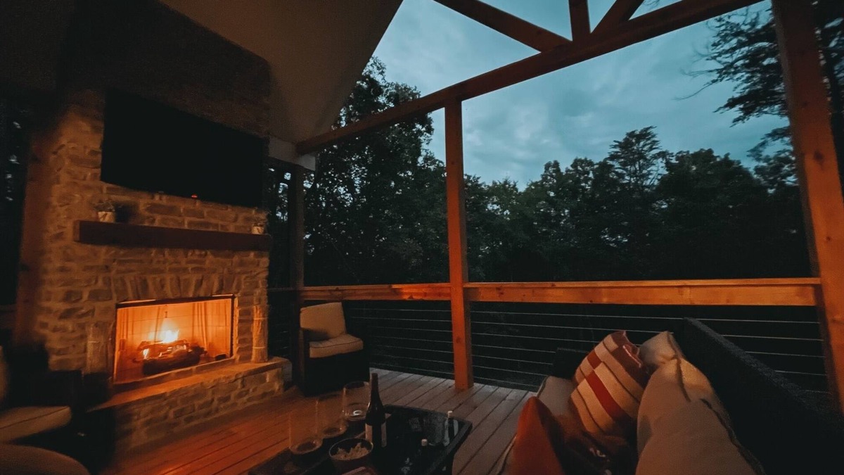 Clarkson Cabin | Lakefront Nolin Lake and Mammoth Cave Cabin