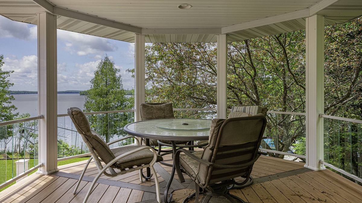 Stambaugh House | Lakefront Northwoods Winter/Summer Wonderland Updated 3 Bedroom House Sleeps 8
