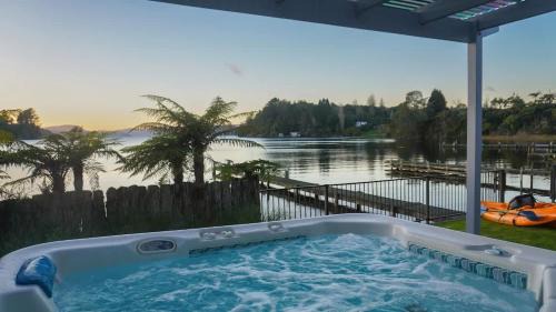 Okere Falls House | Lakefront Oasis