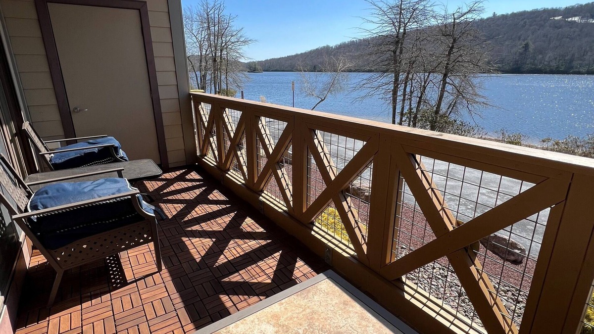 Lake Harmony Condo | Lakefront on Boulder Lake with beach access and beautiful views, relax & enjoy!