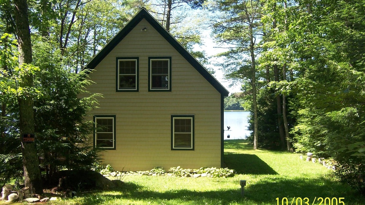 Nobleboro House | Lakefront on Pemaquid Pond