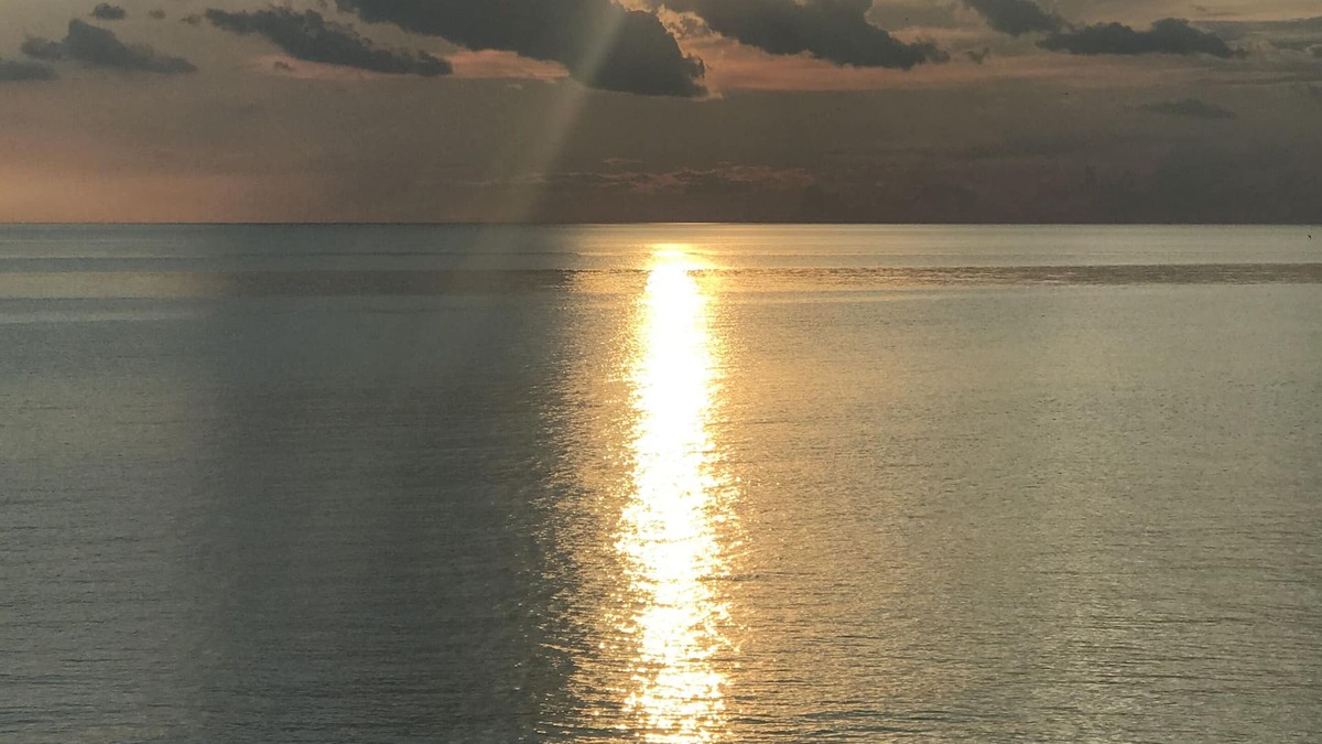 Pulaski House | Lakefront Paradise - Sleeps 6 - Only $400/Night