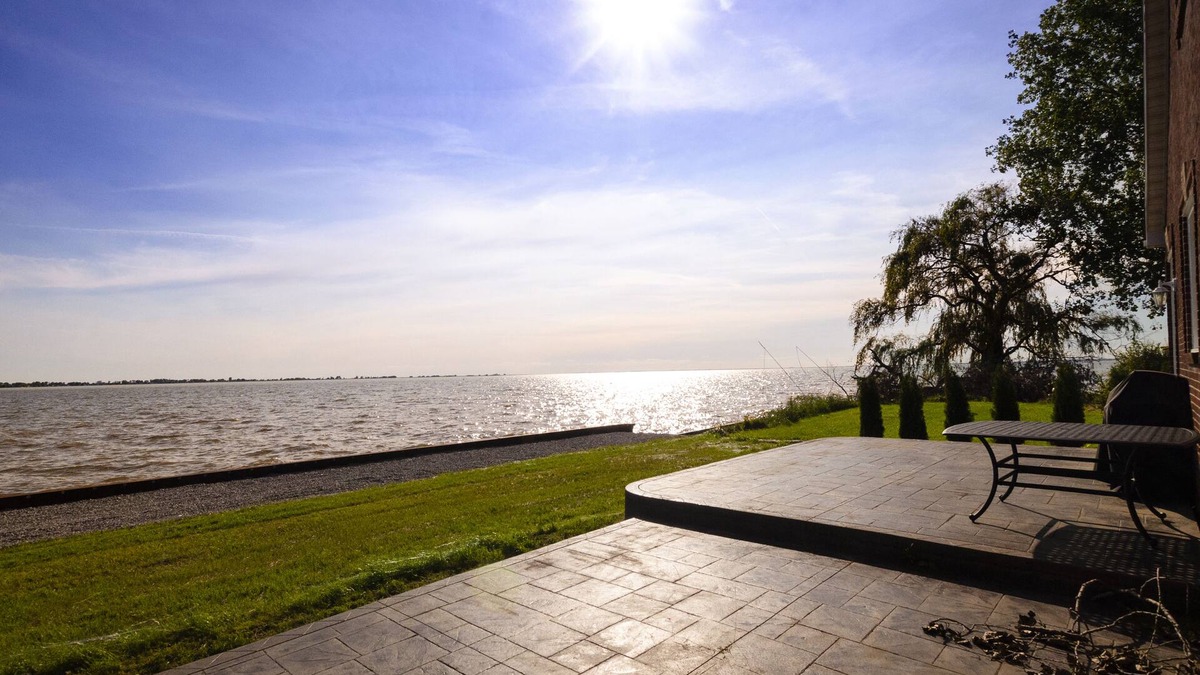 Fair Haven House | Lakefront Paradise With Boat Access