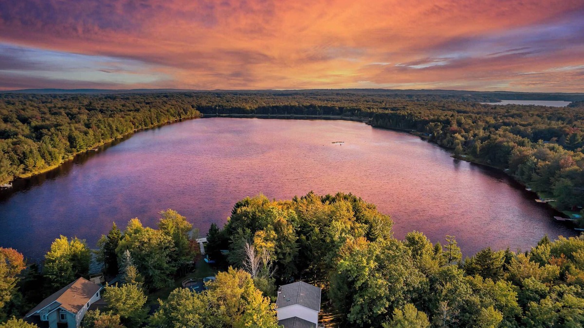 Pocono Summit House | Lakefront Poconos | Game Room, Hot Tub & Sauna