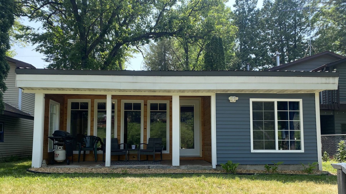 Wabasha County Cabin | Lakefront property w/ Firepit ~20 min from Rochester