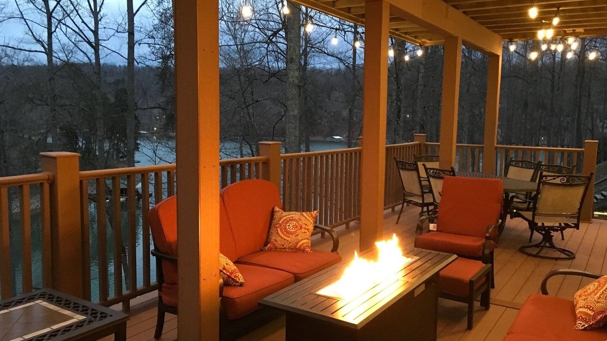 Big Creek House | Lakefront, Quiet Cove, 2 Slip Covered Dock, Hot tub, 2 FirePits, Ice Machine
