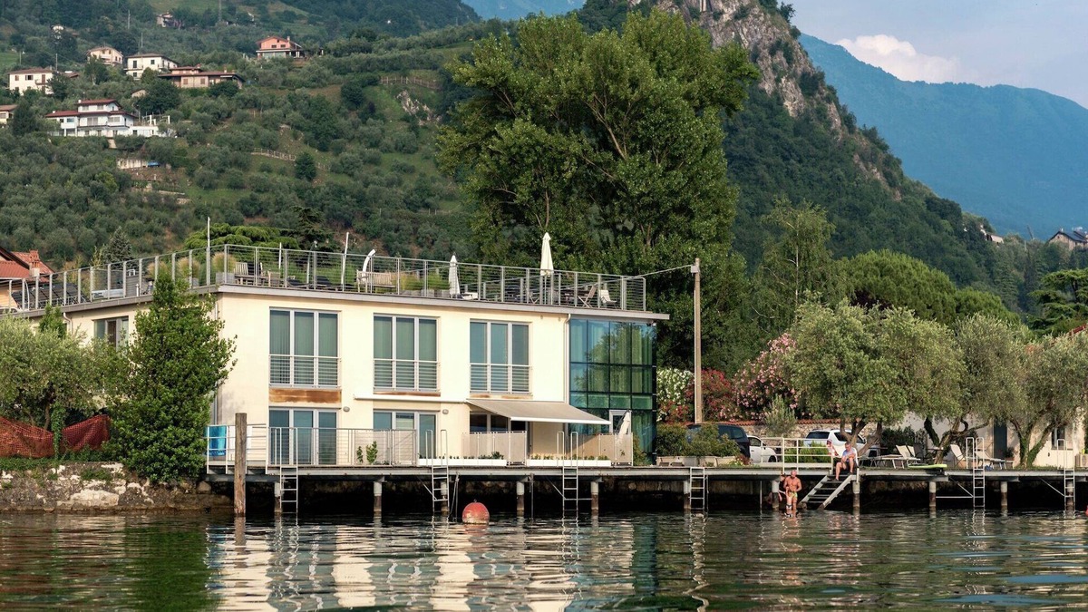 Marone Apartment | Lakefront Retreat with Garden