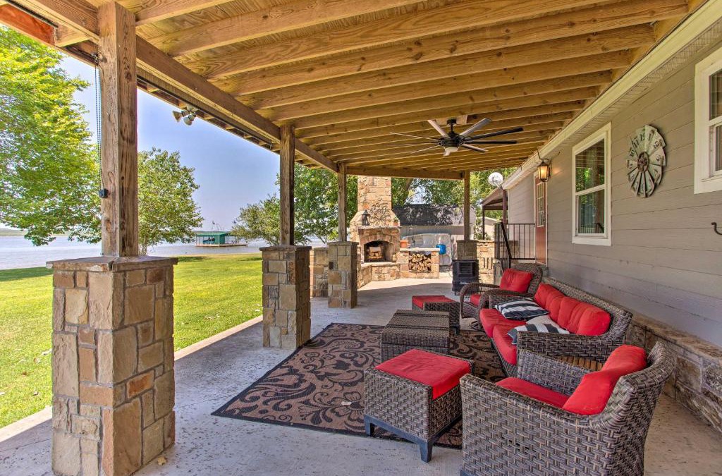 Graford House | Lakefront Retreat with Pier, Bar Hut and Fireplace!