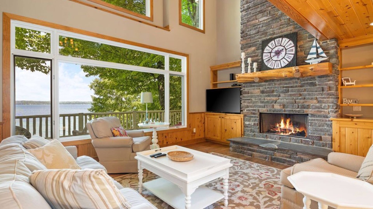 Kewadin House | Lakefront Torch Lake Home - Cottage Feel w/Over 4K Sq Ft, Nearby Premier Golf