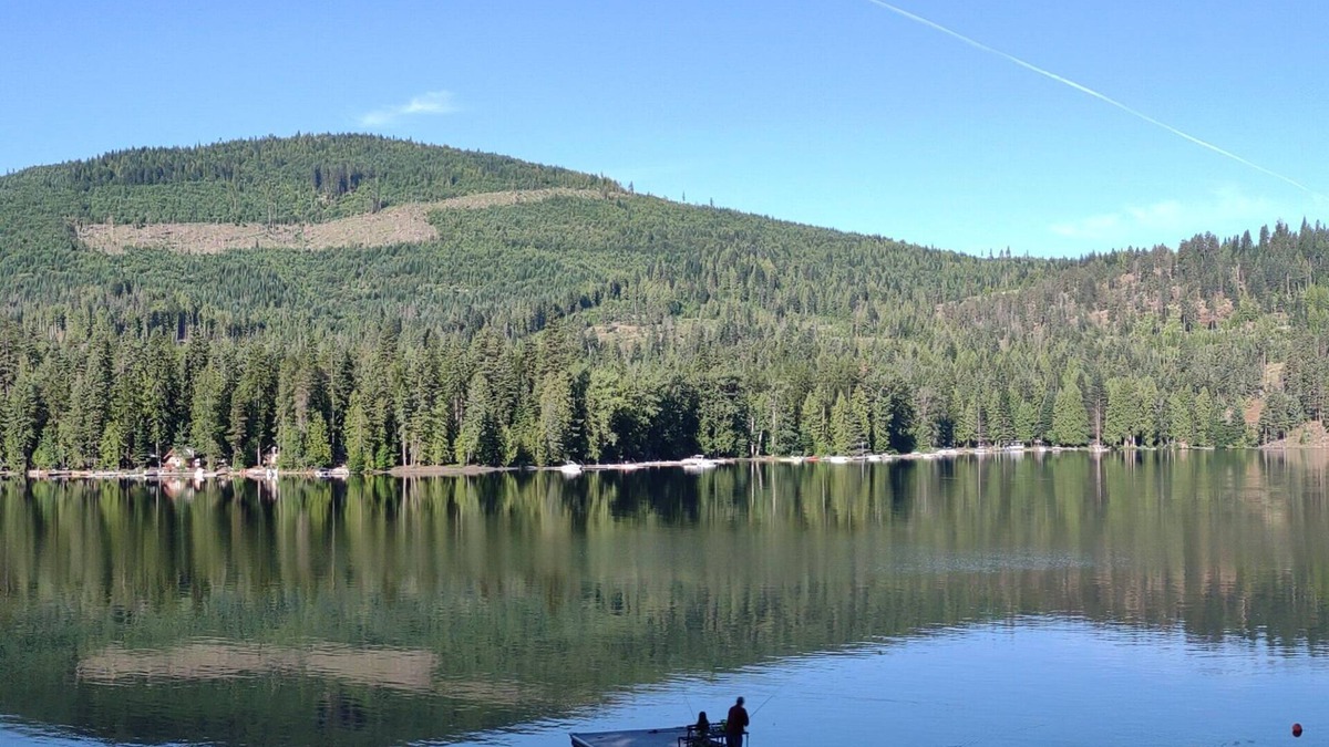 Rathdrum House | Lakehouse 7 miles from Silverwood