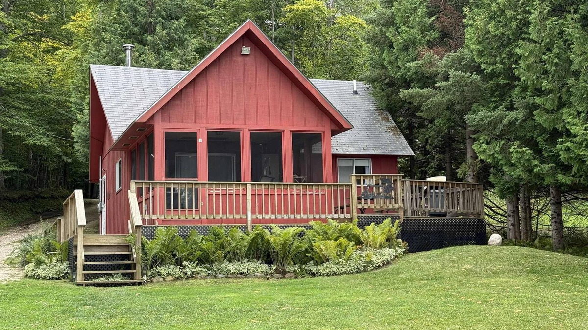 Germfask Cabin | Lakehouse Dream, on Big Manistique Lake Germfask/Curtis Mich.Centrally located.