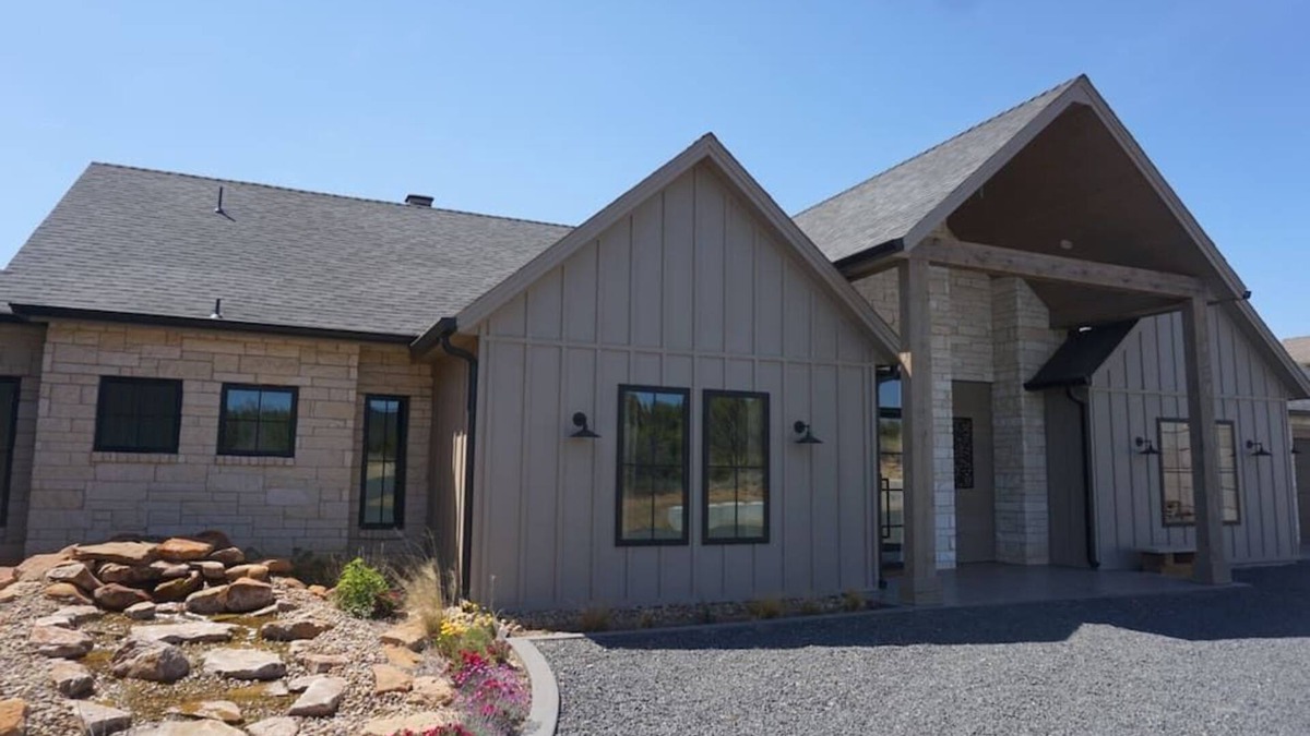 Fluvanna House | Lakehouse on Lake Alan Henry!
