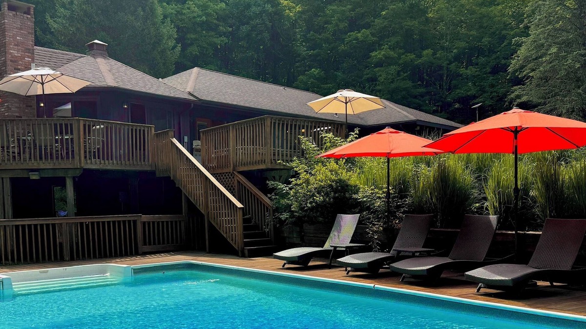 Livingston Manor House | Lakehouse on Semi-Private Lake with Pool