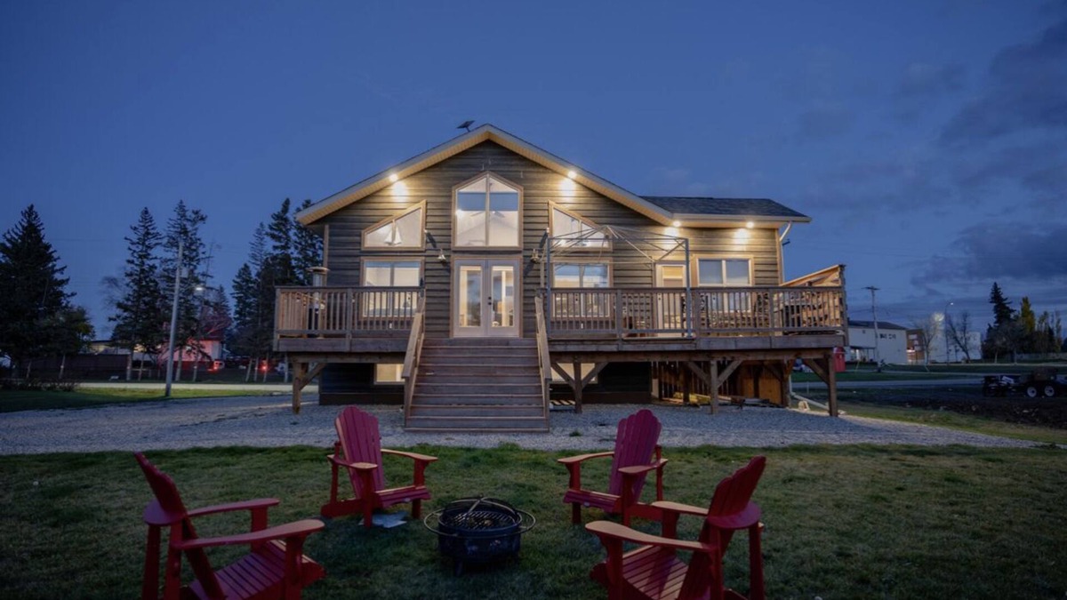 Erickson House | LAKEHOUSE RETREAT
