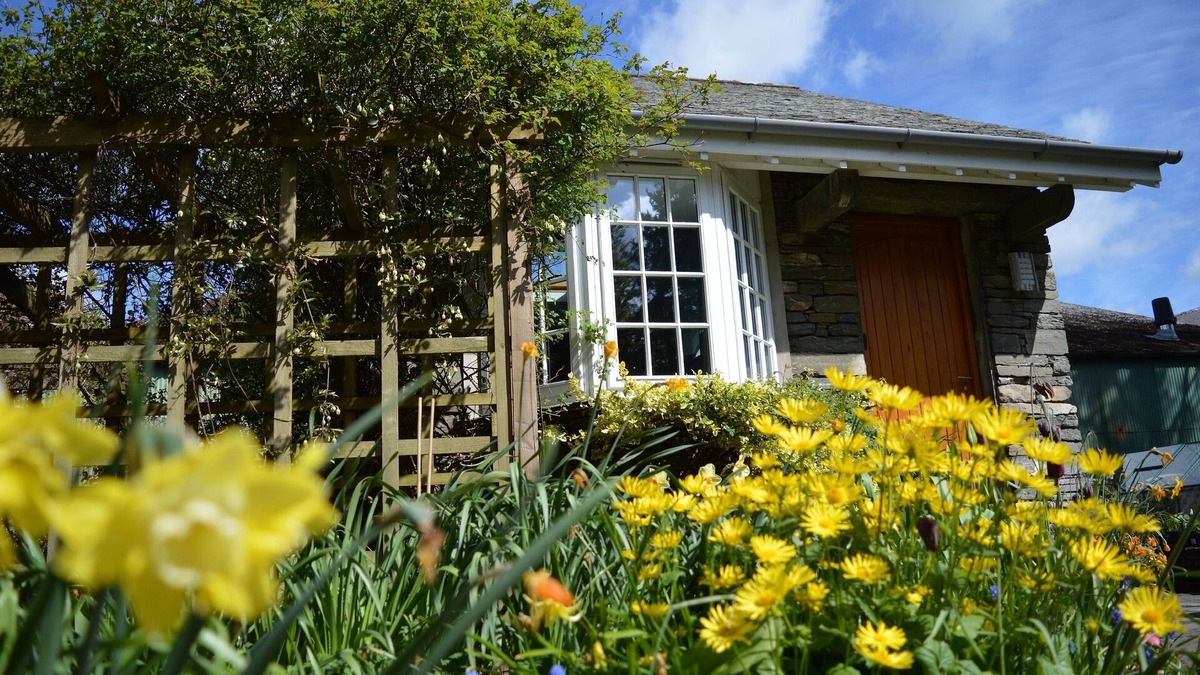 Windermere Cottage | Lakeland Stone Built Cottage In Beautiful Private Gardens