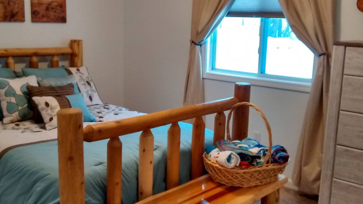 Elmira Cottage | Lakes of the North snowmobiling, ATV, golf, fishing, swimming, hiking, cottage