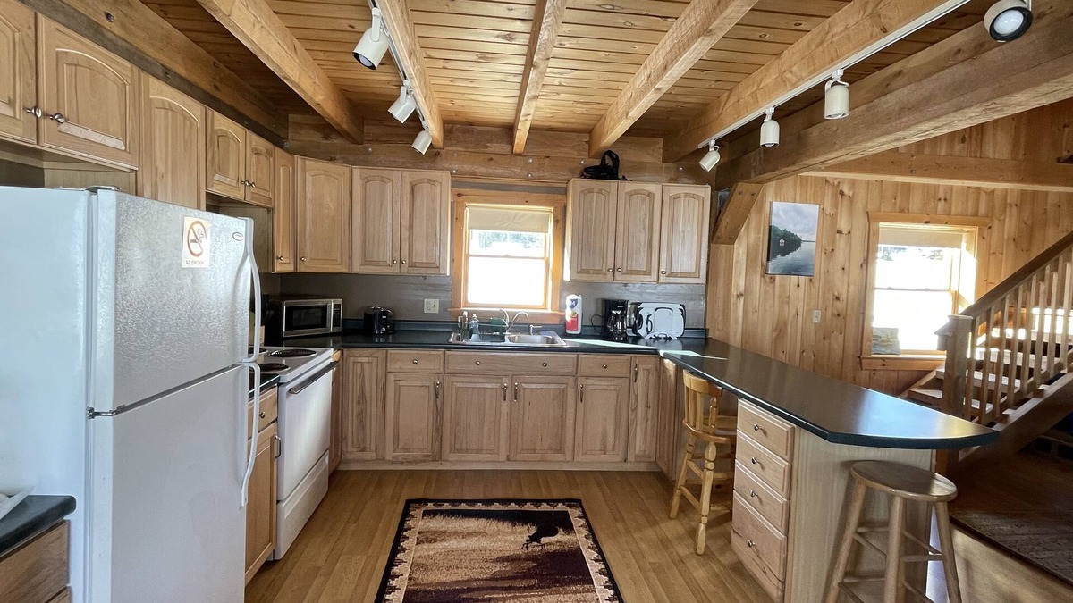 Rockwood Cabin | Lakeshore Cabin on Moosehead Lake