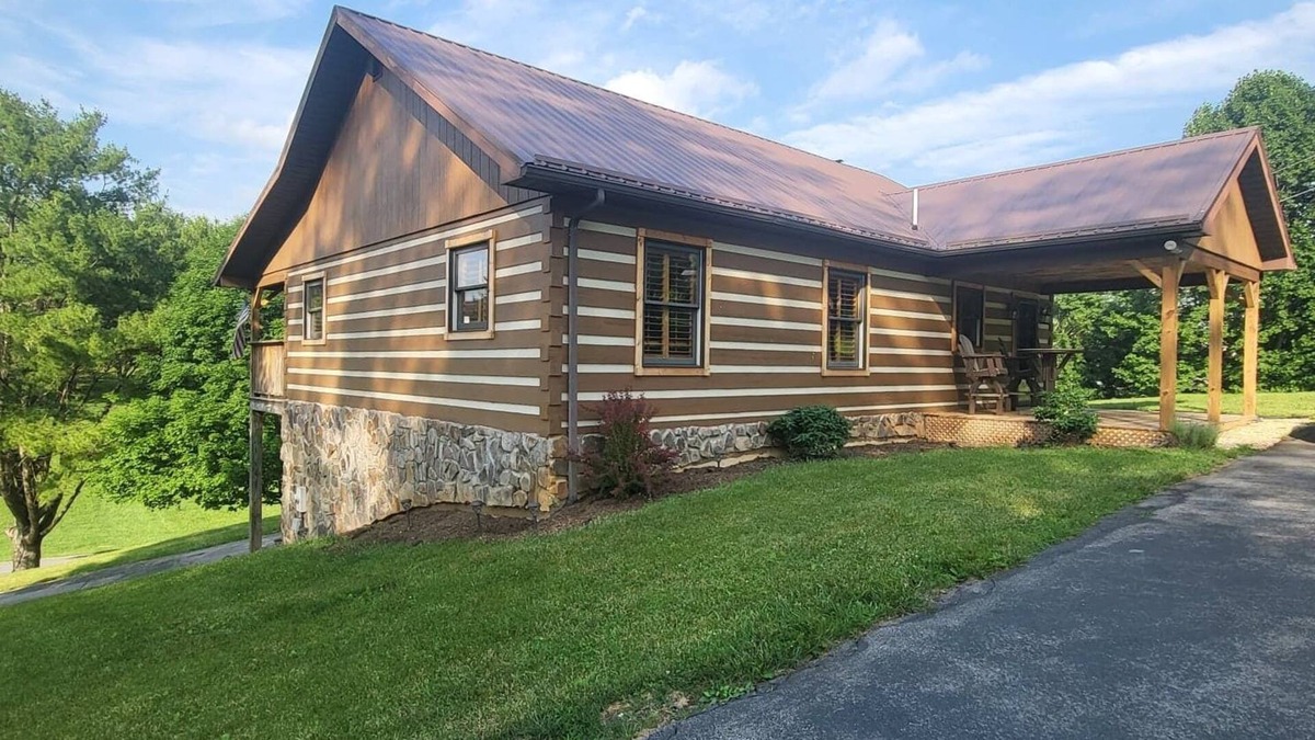 Abingdon Cabin | Lakeshore Retreat