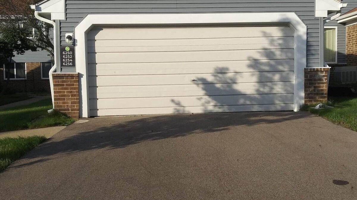 West Bloomfield House | ^LAKESIDE LUXURY TOWNHOME* 3BDRMS/2.5BTHRM/2CAR GARAGE!^