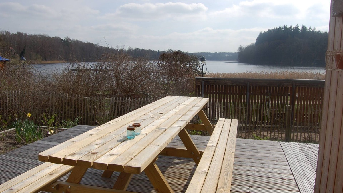 Kogel House | Lakeside 1 dream apartment direct lakeside location lakeside terrace bathing lake biosphere wifi