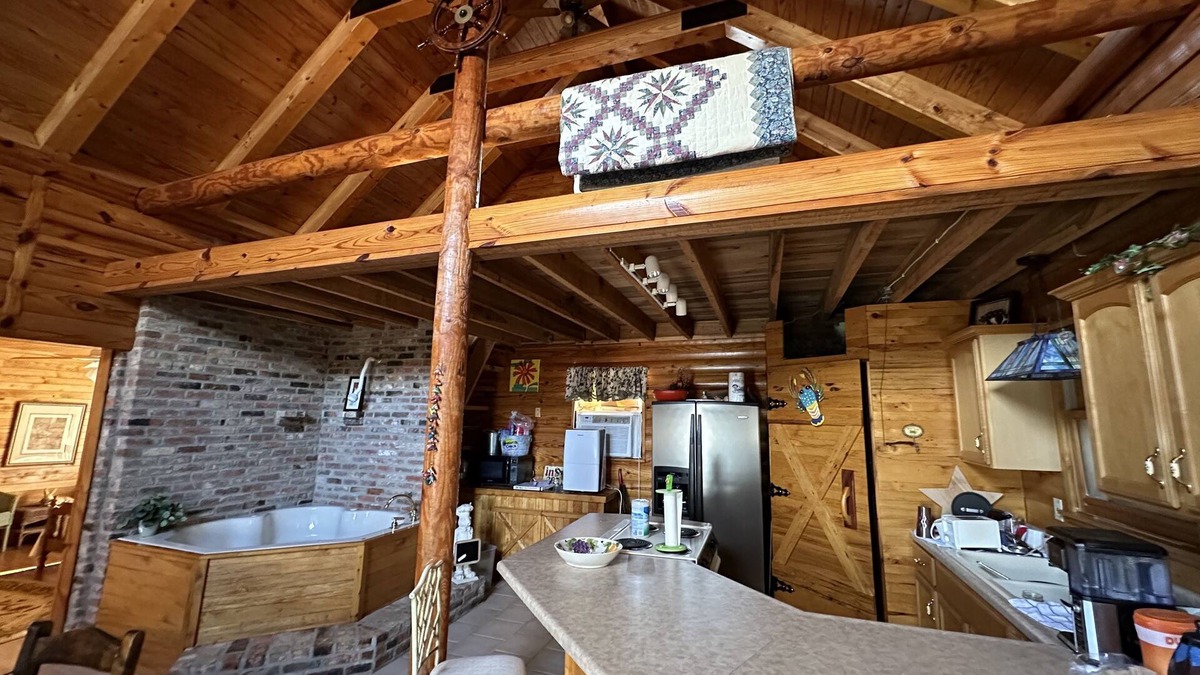 Buchanan Cabin | Lakeside Cabin in Peaceful Cypress Bay on Kentucky Lake