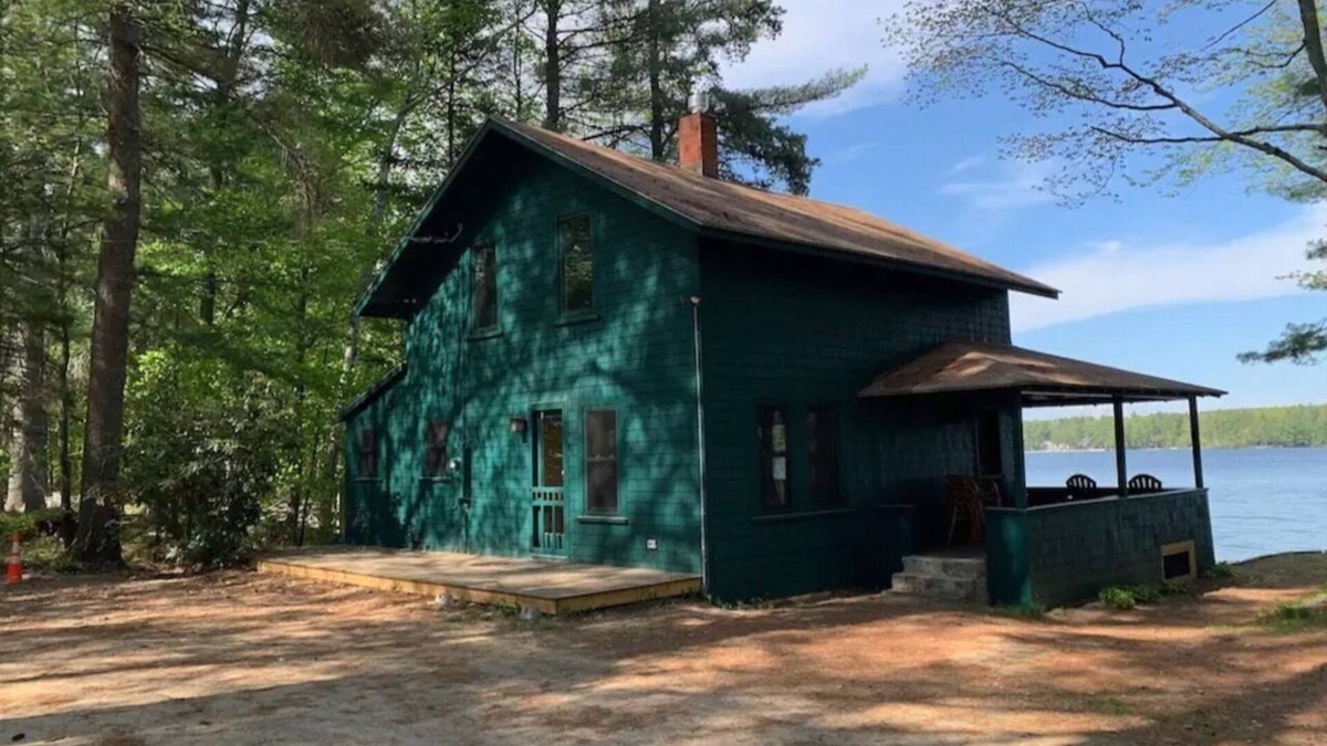 Windham Cabin | Lakeside Cabin With Private Sandy Beach