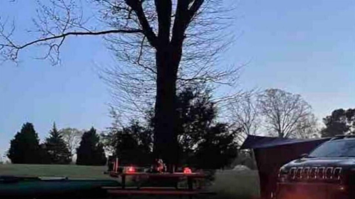 Leesville RV Rental | Lakeside Camp Site!