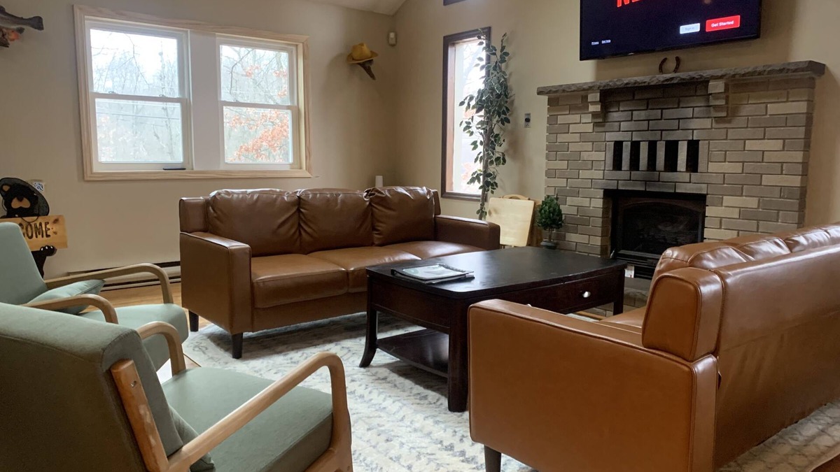 Albrightsville Cabin | Lakeside Community Escape w/Amenities Arcade Hiking Rafting Paintball