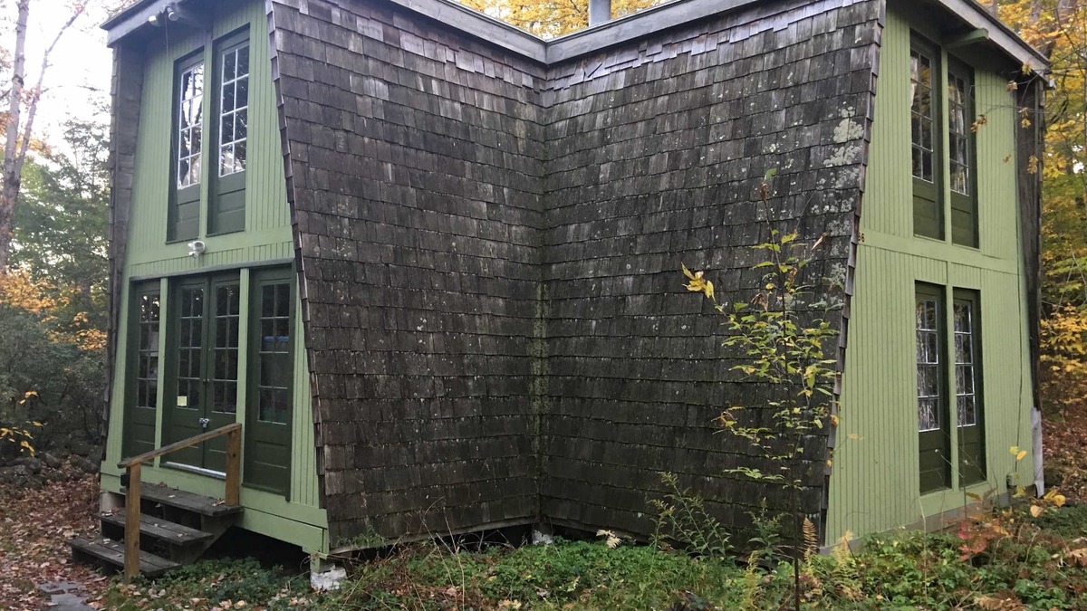 Tolland Cottage | Lakeside Cottage in the Berkshires