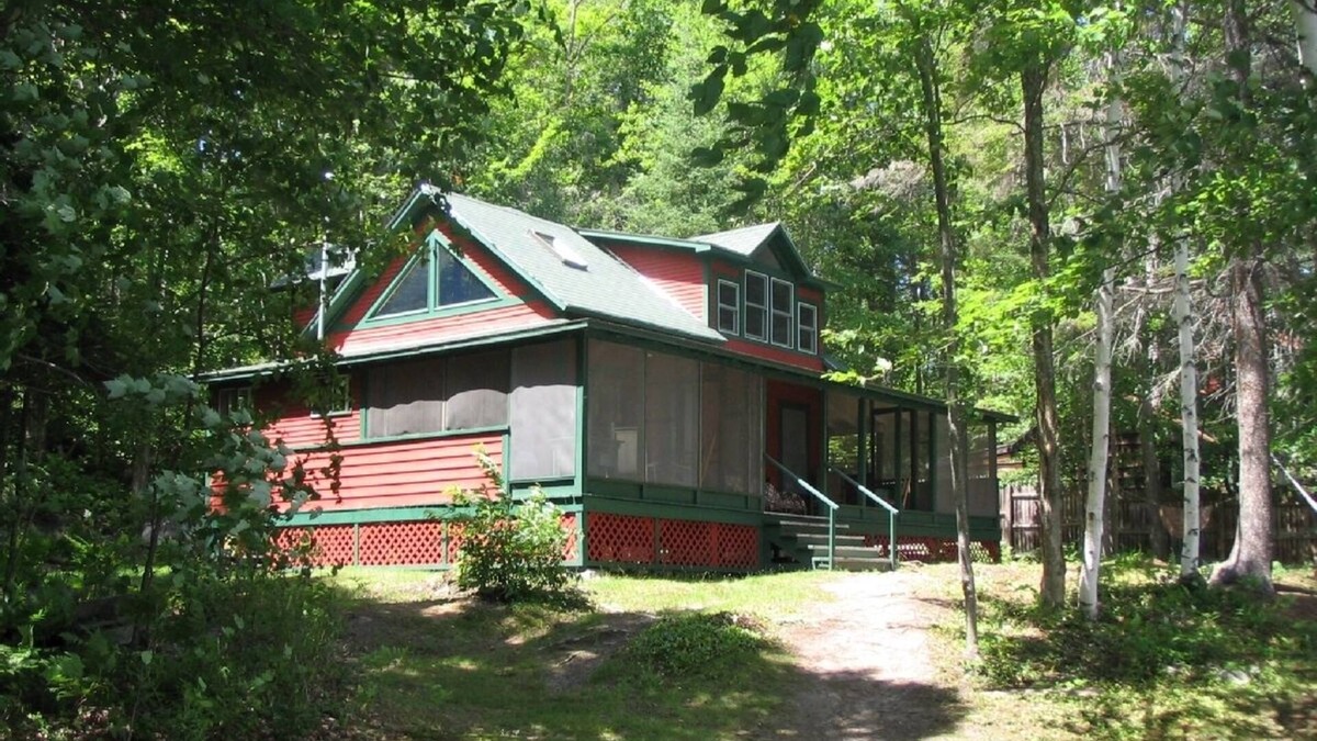 Ellenburg Center Cottage | Lakeside Cottage, Spectacular Waterfront