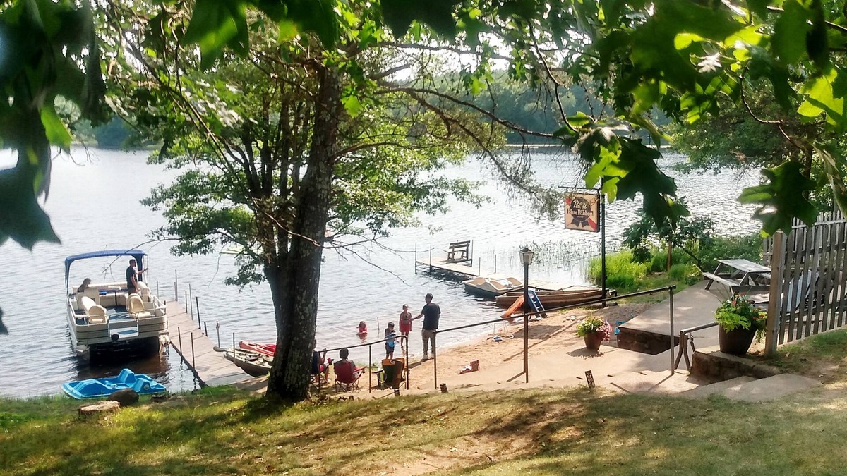 Spooner Cabin | Lakeside fun in the North Woods