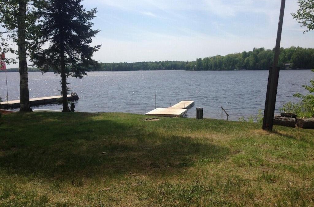 Havelock-Belmont-Methuen House | Lakeside Haven - 4 Season Property - Cordova Lake, Havelock Ontario