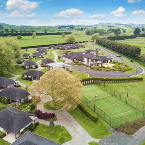 Karapiro Hotel | Lakeside Health and Wellness Resort