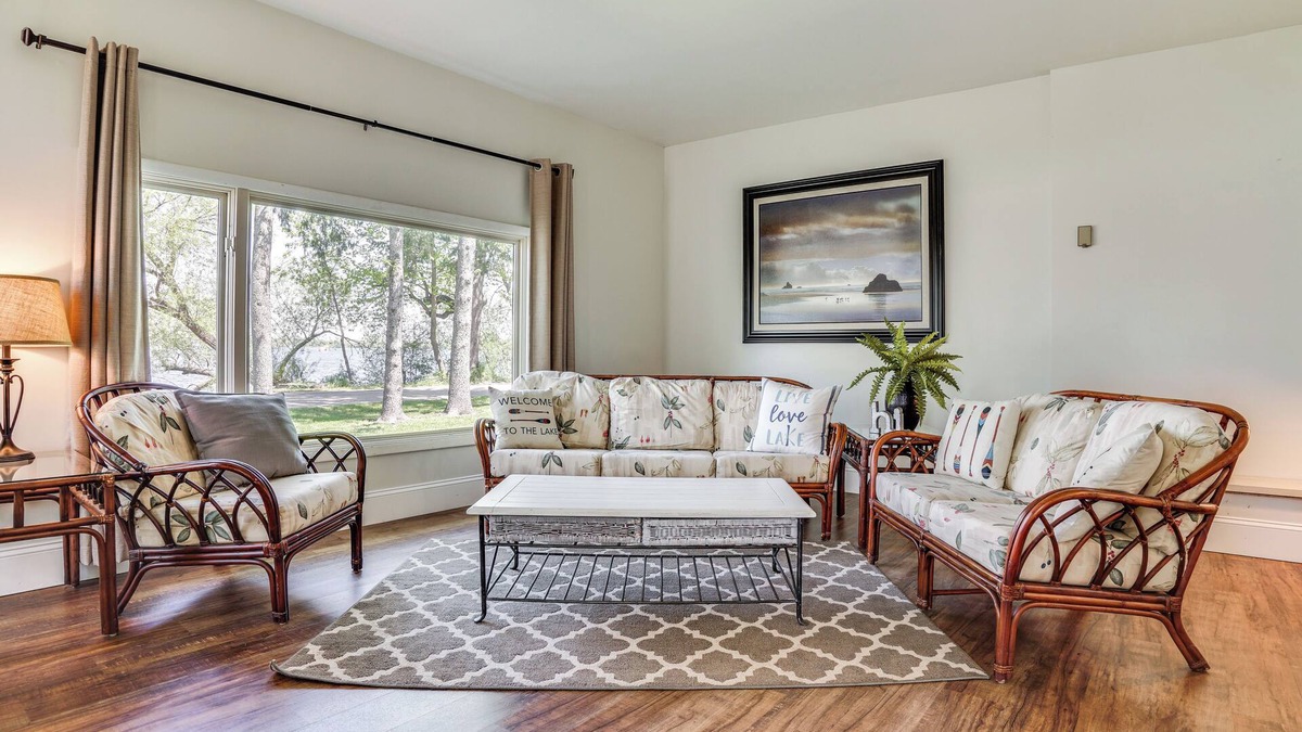 Litchfield House | Lakeside Litchfield Home w/Patio & Gas Grill!