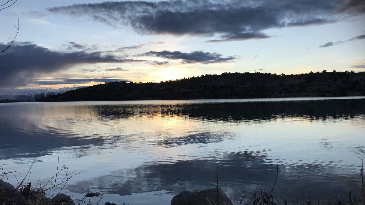 Sterling House | Lakeside Location! Palisades State Park! Amazing views!